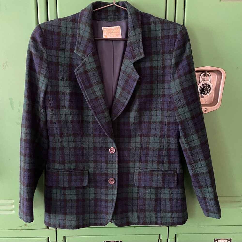 Plaid Perfection! Pendleton Plaid Blazer